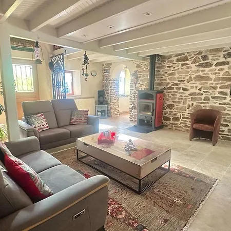L'ecurie Du Cerisier, Maison De Charme, 6 Personnes Apartamento